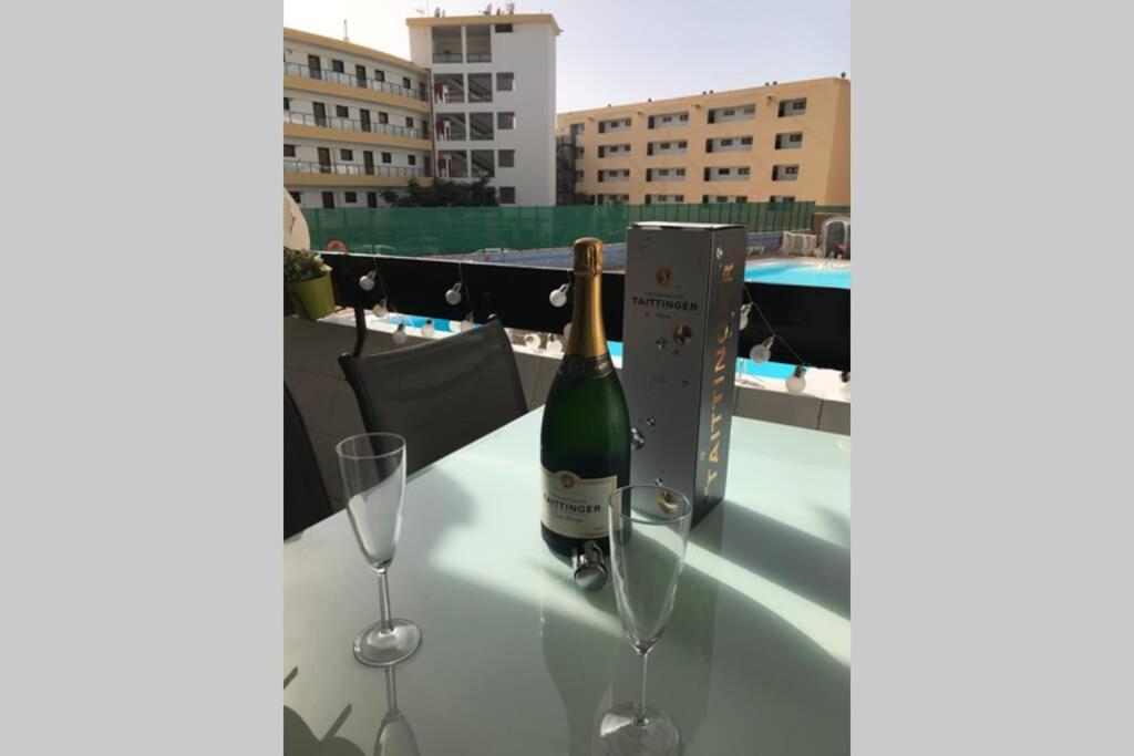 Yumbo Beach Apartment Perfect Location Free Fast Wifi Playa del Inglés Eksteriør bilde